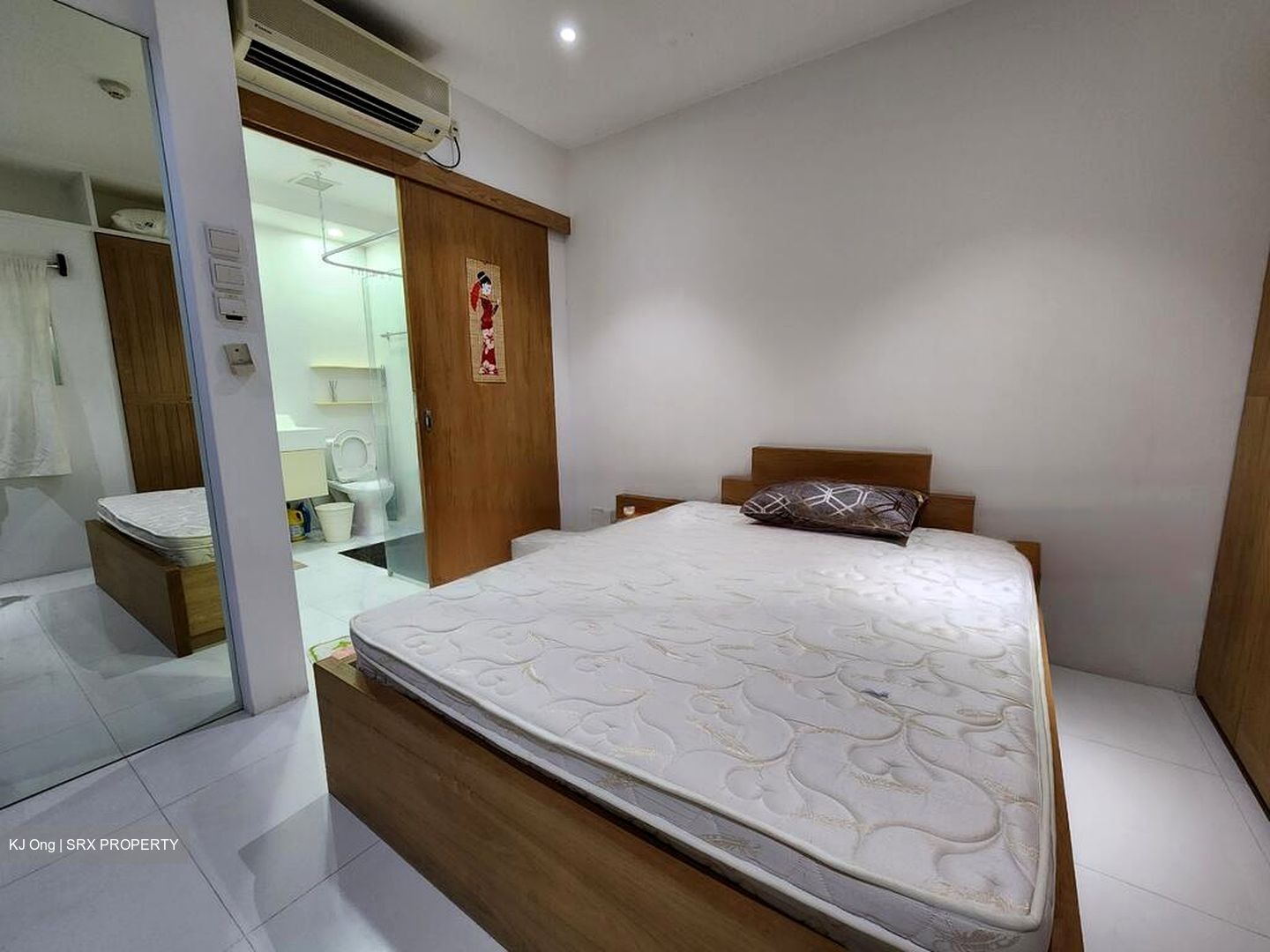 High Street Centre (D6), Apartment #488069071